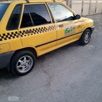 تاکسی پراید