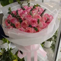 دسته گل ۲۰ شاخه ای رز  فقط ۵۹۰ تومان