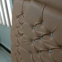 سرویس خواب دو نفره همراه با دو پاتختی|تخت و سرویس خواب|شیراز, گلشن|دیوار