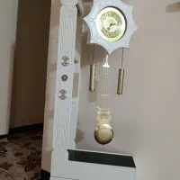 ساعت ایستاده آویز دار