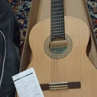 گیتار کلاسیک یاماها c40m