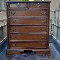 رنگ کاری چوب یزدیان