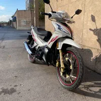 موتور سیکلت ویو زمرد