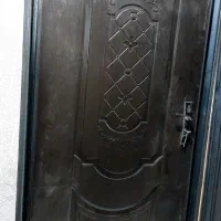 فروشگاه در و پنجره احمدی