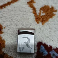 فلش ۳۲ گیگ ، مارک ریواکس اصلی