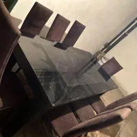 میز ناهار خوری هشت نفره