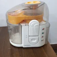 آبمیوه گیر سانی