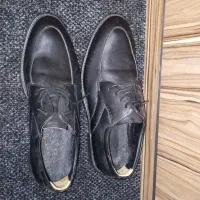 کفش مشکی درحدنوع به فروش میرسد