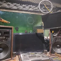 لوازم استودیو صدا وتصویر