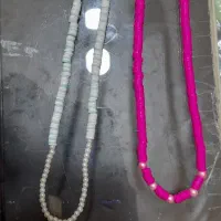 گردنبند و دستبند