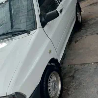 پراید ۸۹ عروسک