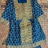 لباس بنارسی سبز ابی|لباس|سیب و سوران, |دیوار