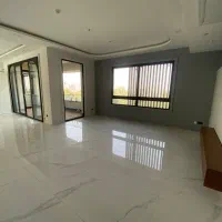 ۱۲۵ متر، دانش آموز