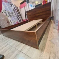 تخت خواب  گردویی