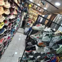 استند کتونی فلزی و توری ویترین کتونی و رگال