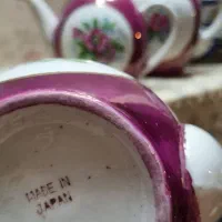 قوری قرمز چینی قدیمی انتیک|قوری، کتری، قهوه‌ساز دستی|تهران, تختی|دیوار