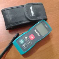 متر لیزری ماکیتا