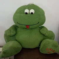 عروسک قورباغه بزرگ