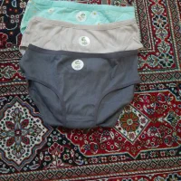 شورت و سوتین