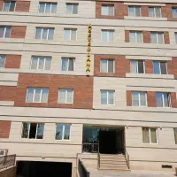 ۸۰ متر /خوش نقشه/فول امکانات/شهران