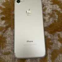 گوشی آیفون ۷