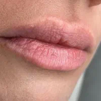 میکروشیدو رژلب خط لب بن مژه کاشت ناخن(چلیچه)|خدمات آرایشگری و زیبایی|فارسان, |دیوار