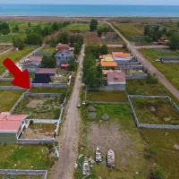 زمین-مسکونی-درمنطقه-برندگیلان-بافاصله100متری-ساحل