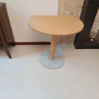 میز خاطره همراه با رومیزی