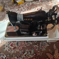 چرخ خیاطی قدیمی با موتور برقی ژاپنی ۲۵۰۰۰۰۰|چرخ خیاطی و ریسندگی|شاهین‌شهر, فردوسی|دیوار