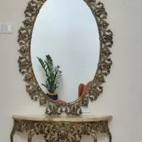 آینه و کنسول برنجی