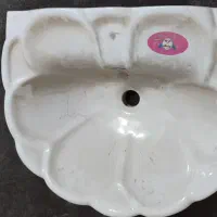 روشویی و پایه