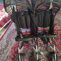 کالسکه دوقلو