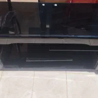 میز تلویزیون شیشه ای