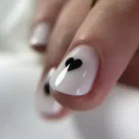 تخفیف کاشت ناخن و ژلیش پا تا اخر هفته