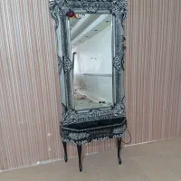 اینه و کنسول