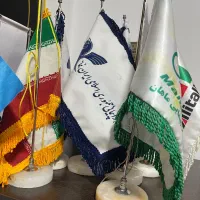 تعداد ۱۰ عدد پرچم رومیزی با پایه هواپیمایی و ایران|صنایع دستی و سایر لوازم تزئینی|شیراز, معالیآباد|دیوار