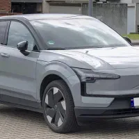 ولوو برقی EX30 چهار چرخ محرک مدل ۲۰۲۵