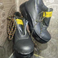 کفش ایمنی|کیف، کفش، کمربند|بندر امام خمینی, |دیوار