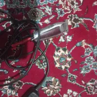 خط زن و قیچی|آرایشگاه و سالن‌های زیبایی|رشت, دخانیات|دیوار