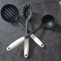 کفگیر ملاقه