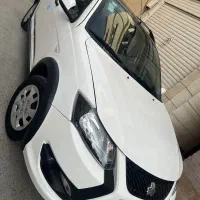 کوئیک ۱۴۰۲ سفید|خودرو سواری و وانت|شهرکرد, |دیوار