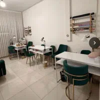 میز ناخن پایه فلزی