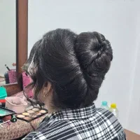 شنیونکار|خدمات آرایشگری و زیبایی|خرم‌آباد, |دیوار