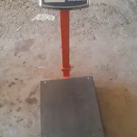باسکول۳۰۰ کیلویی