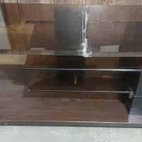 میز تلویزیون شیشه ای