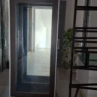 بوفه سالم ودر حد نو  تخفیف  پای معامله