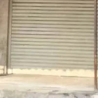 مغازه ۵۰ متری