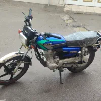 پرواز 200 مدل 402