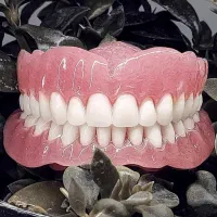 لابراتوار دندانسازی وثوقی (پروتز متحرک)