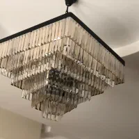 لوستر کریستالی فلزی همراه یک عدد دیوار کوب ست